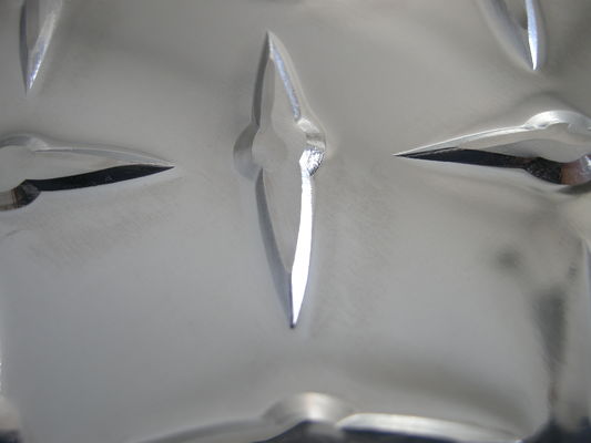 Diamentowa aluminiowa płyta kontrolna do ozdabiania podłogi samochodowej